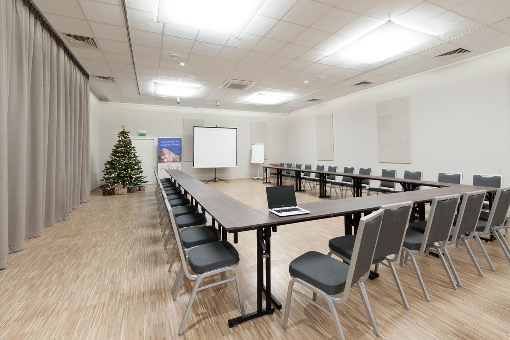 דוז'ניקי ז'דרוז' Impresja Art Resort מראה חיצוני תמונה
